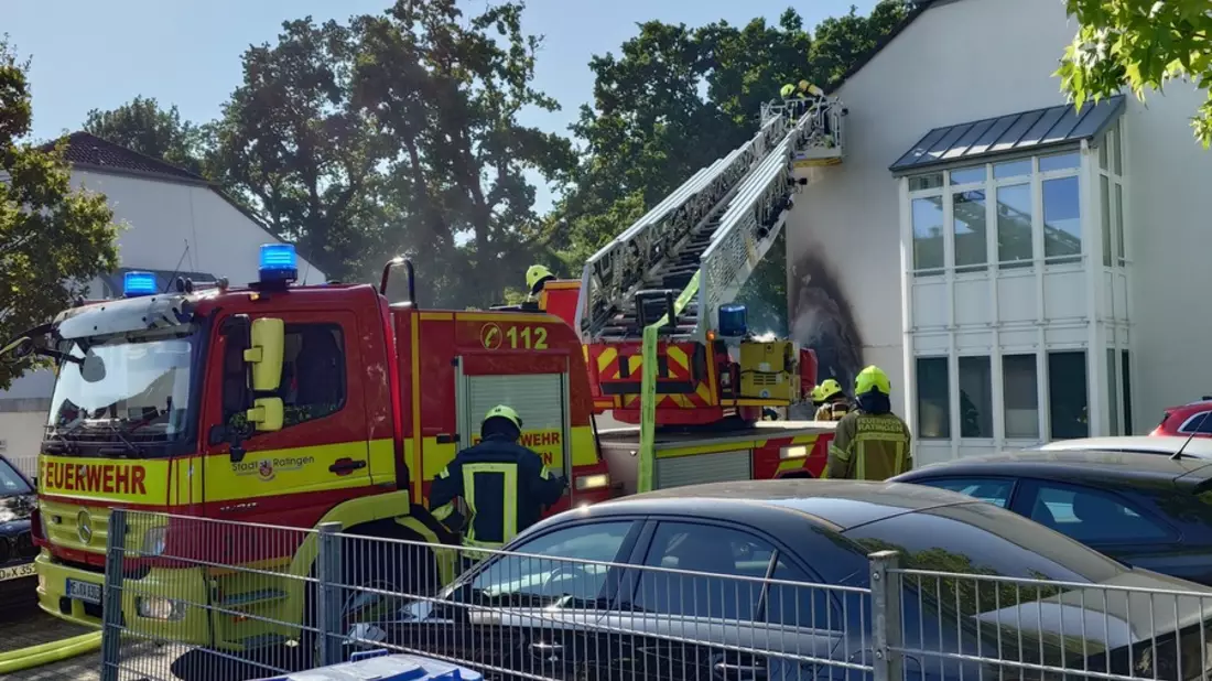 FW Ratingen: Schneller Einsatz bei Brand in Lintorf - Bild: presseportal.de