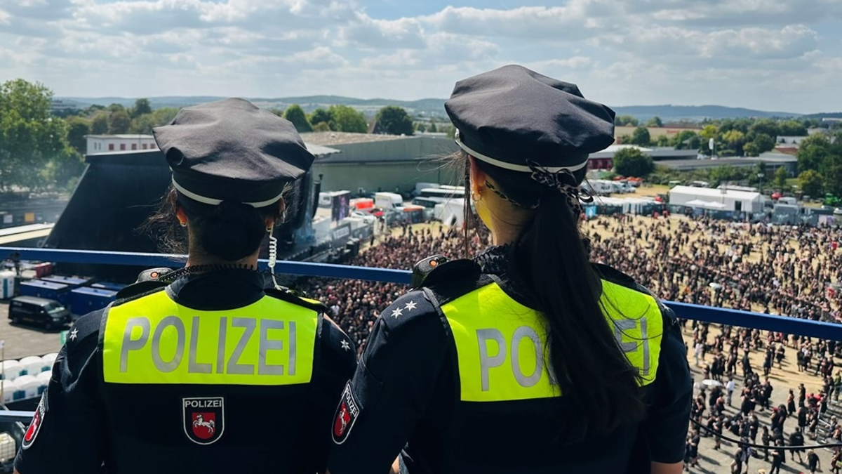 POL-HI: Erste Zwischenbilanz zum Mera Luna Festival - Foto: presseportal.de