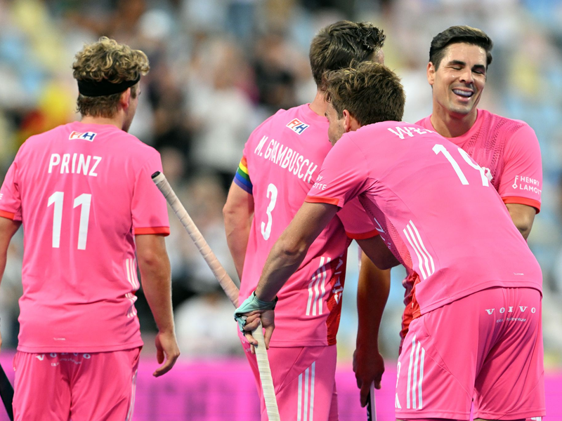 Eckenspezialist Peillat traf zum 1:1. - Foto: Federico Gambarini/dpa