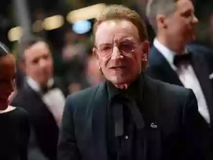 Bono engagiert sich seit Jahrzehnten politisch und humanitär. (Archivbild) - Foto: Lewis Joly/Invision/AP/dpa