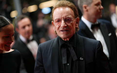 Bono engagiert sich seit Jahrzehnten politisch und humanitär. (Archivbild) - Foto: Lewis Joly/Invision/AP/dpa