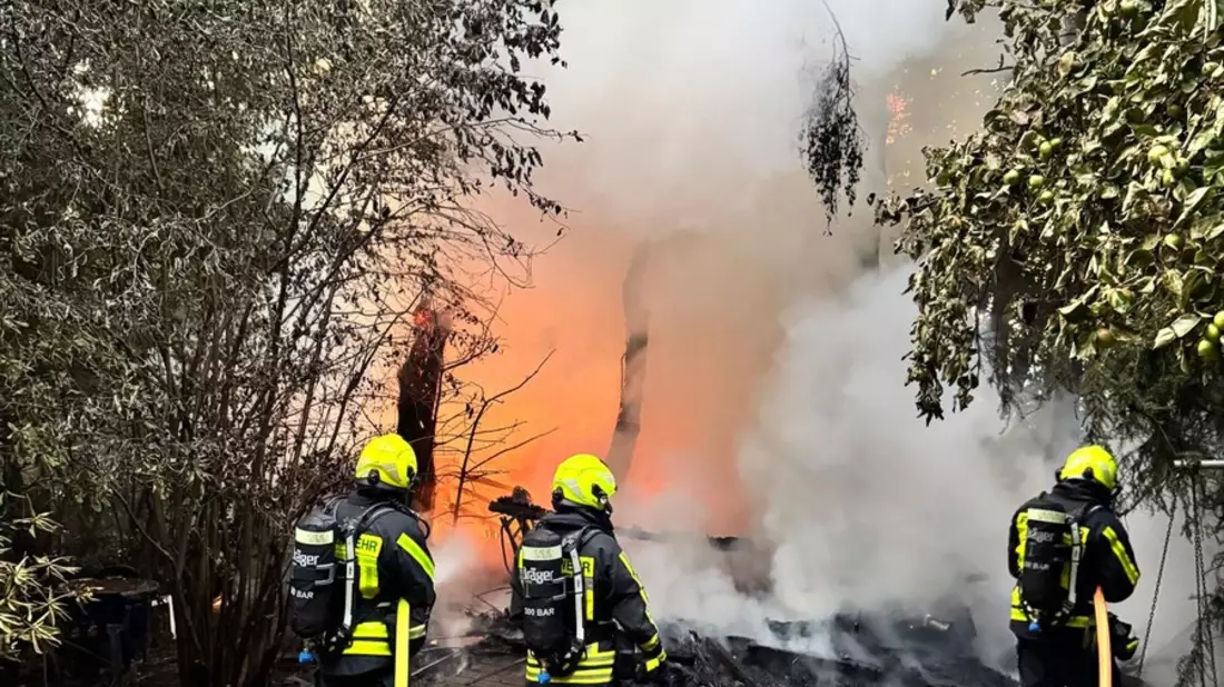 FW-EN: Gartenlaubenbrand in Schwelm - Bild: presseportal.de