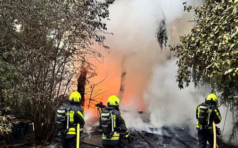 FW-EN: Gartenlaubenbrand in Schwelm - Foto: presseportal.de