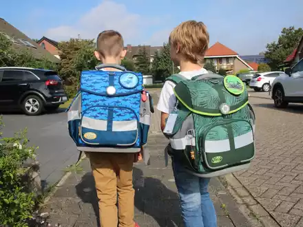 POL-EL: Emsland/Grafschaft Bentheim - Schulstart am 14. August 2025 - Polizei gibt Sicherheitstipps für den Schulweg (Foto) - Foto: presseportal.de