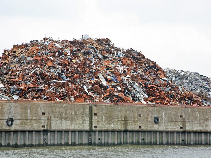 HZA-LA: Mit Schrott gut verdient Zoll deckt Sozialleistungsbetrug auf - Foto: presseportal.de