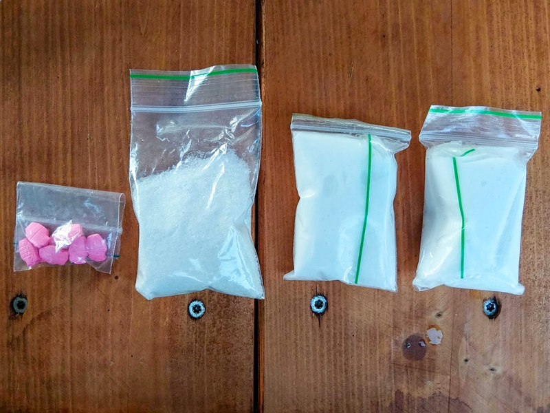 BPOL-BadBentheim: Berauscht Auto gefahren und Drogen dabei - Foto: presseportal.de