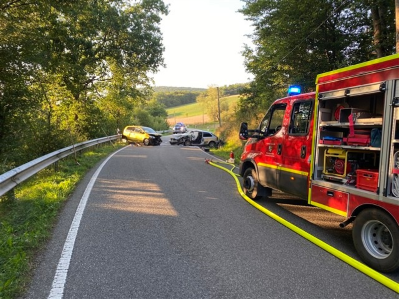 POL-PILEK: Schwerer Verkehrsunfall mit mehreren Verletzten - Foto: presseportal.de