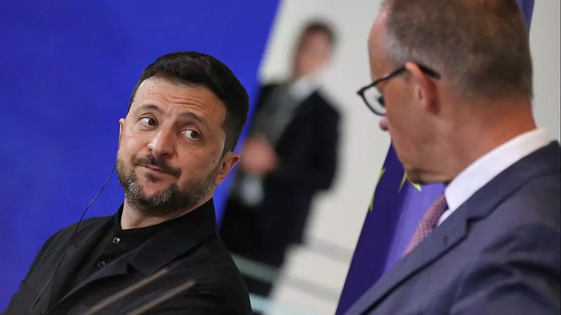Wolodymyr Selenskyj und Friedrich Merz (Archiv) - Bild: über dts Nachrichtenagentur