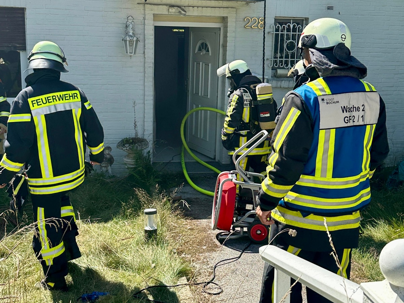 FW-BO: Kellerbrand in Bochum Stiepel - Foto: presseportal.de