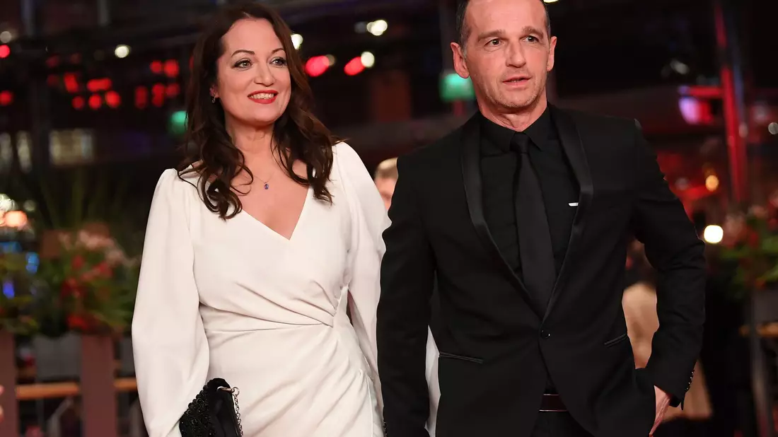 Waren lange das wohl glamouröseste Paar im politischen Berlin: Ex-Außenminister Heiko Maas (SPD) und Schauspielerin Natalia Wörner. (Archivbild) - Bild: Britta Pedersen/dpa