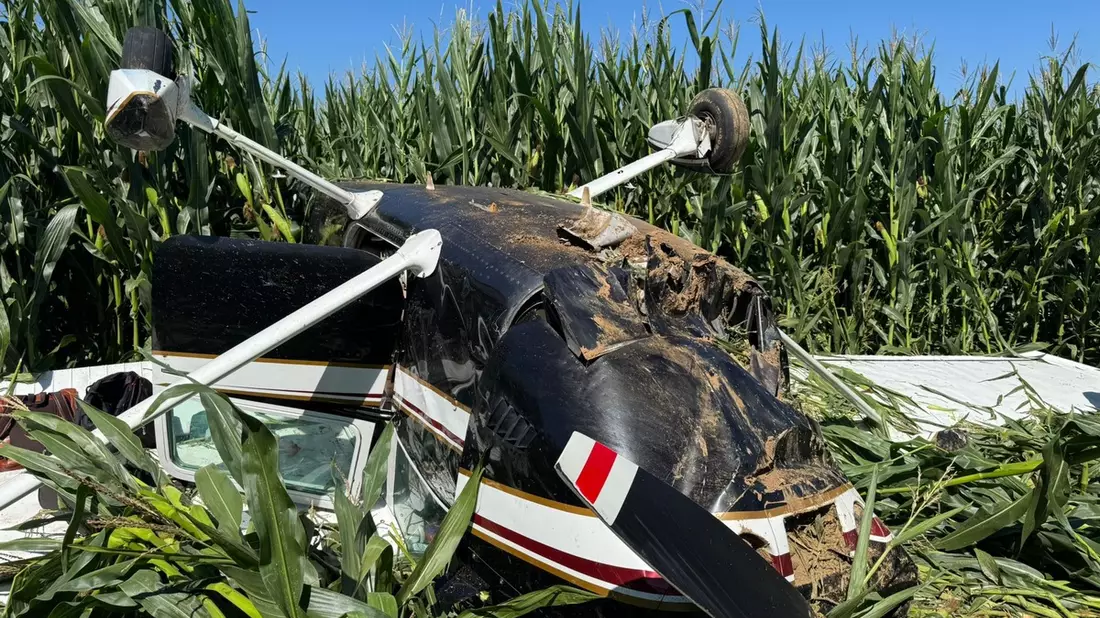 FW-Lohmar: Abgestürztes Kleinflugzeug in Lohmar-Algert - Bild: presseportal.de