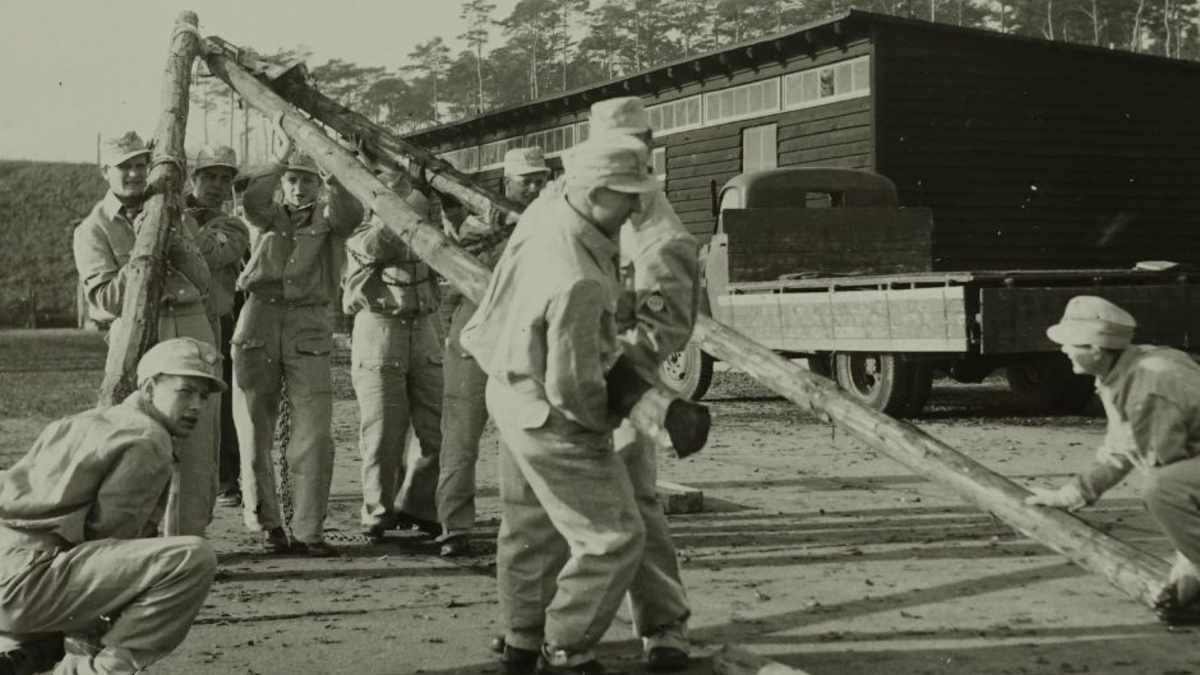 THW HH MV SH: 75 Jahre Technisches Hilfswerk - Landesverband Hamburg, Mecklenburg-Vorpommern, Schleswig-Holstein feiert mit - Foto: presseportal.de