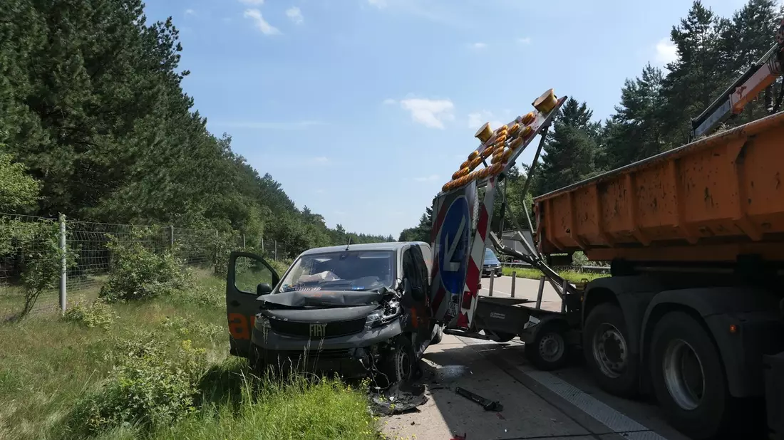 POL-DEL: Autobahnpolizei Ahlhorn: Unfall auf der Autobahn 29 in Emstek mit einer leicht verletzten Person - Bild: presseportal.de