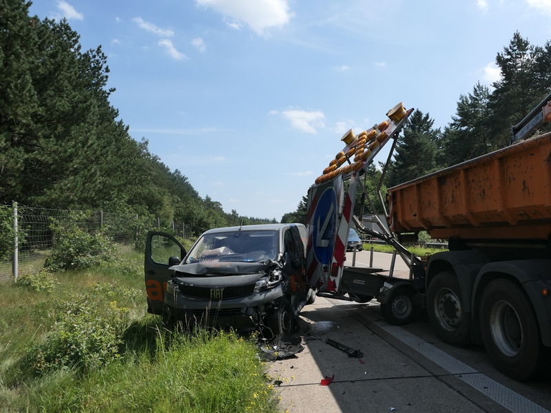 POL-DEL: Autobahnpolizei Ahlhorn: Unfall auf der Autobahn 29 in Emstek mit einer leicht verletzten Person - Foto: presseportal.de