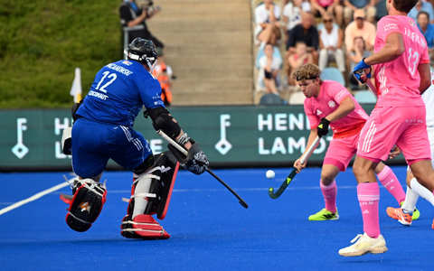 Die Gastgeber dominierten die Partie. - Foto: Federico Gambarini/dpa Die Gastgeber dominierten die Partie. - Foto: Federico Gambarini/dpa