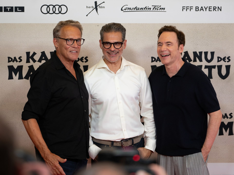 Auch der Schauspieler Alan Tafoya, Jicarilla Apache aus New Mexico, war dabei - und die Witwe des ehemaligen «Winnetou»-Darstellers Pierre Brice, Hella Brice. - Foto: Leonie Asendorpf/dpa