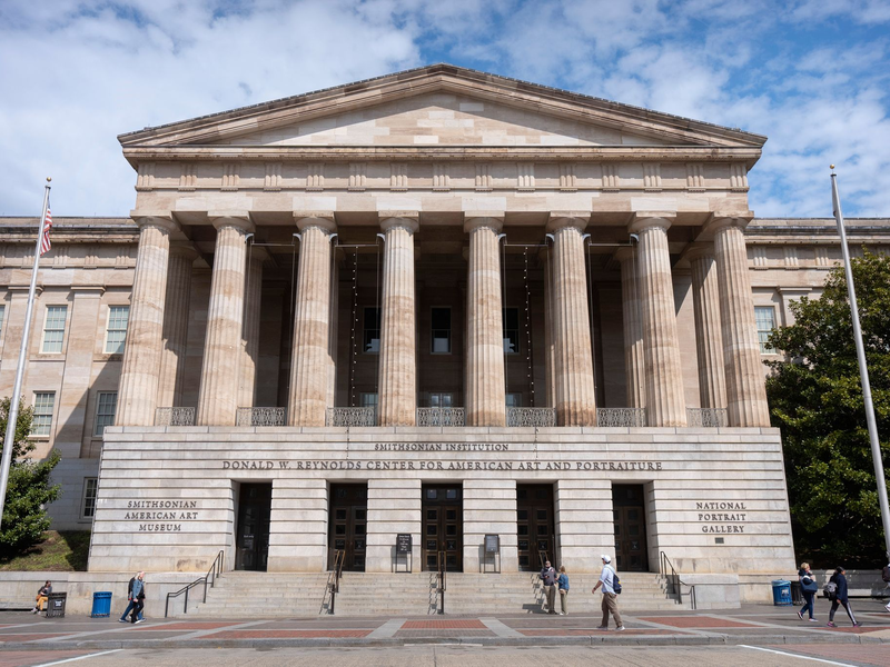 Trump lässt Museen auf «spaltende» Narrative überprüfen. - Foto: Mark Schiefelbein/AP/dpa