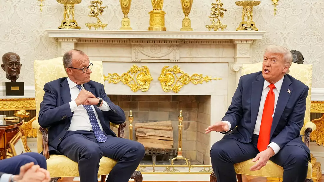 Merz will verhindern, dass die Ukraine und Europa von Trump und Putin übergangen werden. (Archivbild) - Bild: Michael Kappeler/dpa