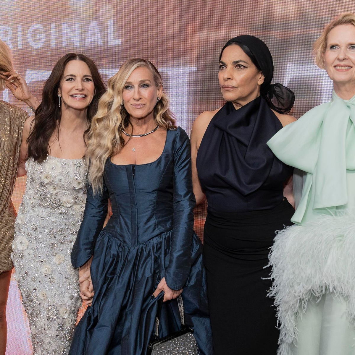 Nicole Ari Parker, Kristin Davis, Sarah Jessica Parker, Sarita Choudhury und Cynthia Nixon bei einer Feier zum Auftakt der dritten und nun auch letzten Staffel der Serie «And Just Like That...» im Mai 2025 in New York City. (Archivbild) - Foto: Lev Radin/ZUMA Press Wire/dpa