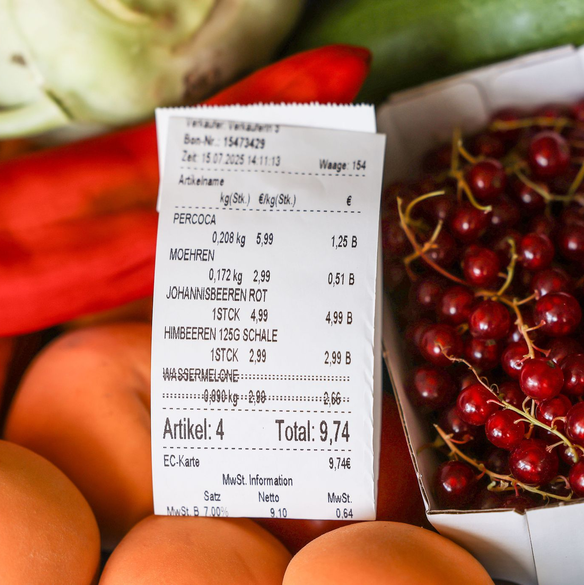 Viele Lebensmittel waren im Juli teurer als ein Jahr zuvor. (Symbolbild) - Foto: Oliver Berg/dpa