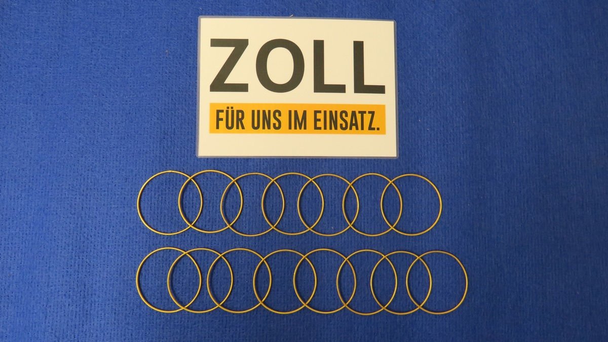 HZA-N: Nürnberger Zoll: Glänzender Goldschmuck trübt Urlaubsstimmung - Foto: presseportal.de