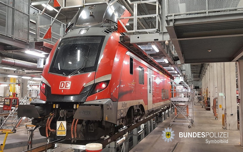 Bundespolizeidirektion München: Arbeitsunfall in Pasing 52-jähriger DB-Mitarbeiter leicht verletzt - Foto: presseportal.de