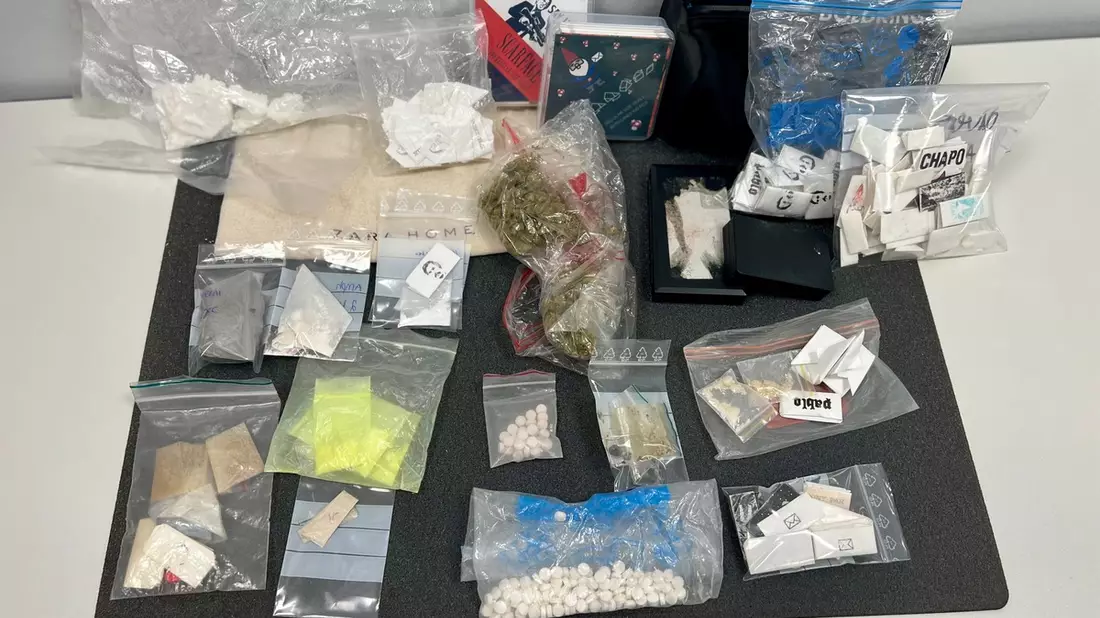 HZA-AC: Festnahme am westlichsten Zipfel Deutschlands Aachener Zoll nimmt mutmaßlichen Dealer fest - Bild: presseportal.de