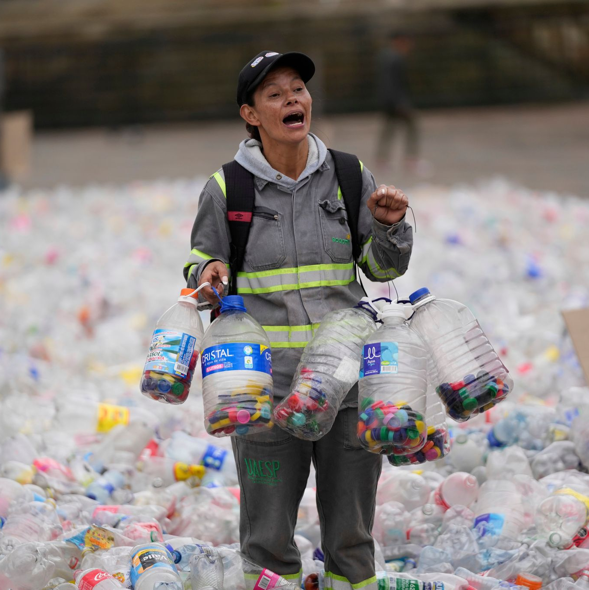 Der Vertrag soll auch das Recyceln von Plastikprodukten stärken. (Archivbild) - Foto: Fernando Vergara/AP/dpa