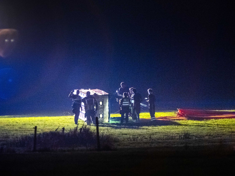 Ein Heißluftballon verunglückte im Norden der Niederlande.  - Foto: Jilmer Postma/ANP/dpa