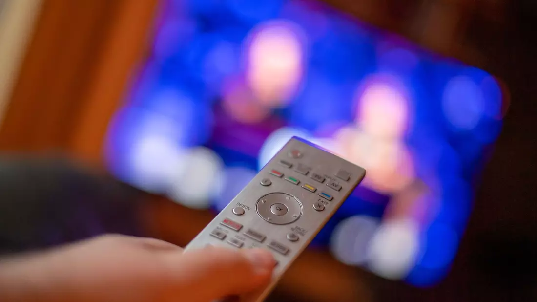 Viele Neukunden können Streamingdienste vor allem noch im älteren Publikum erwarten. - Bild: Lino Mirgeler/dpa