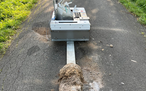 POL-PB: Unbekannte stehlen Zigarettenautomat - Foto: presseportal.de