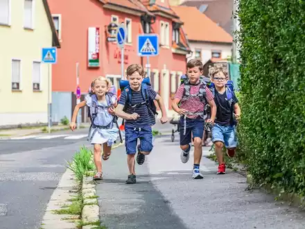 Schulweg: Sicherheit vor Schnelligkeit - Foto: presseportal.de