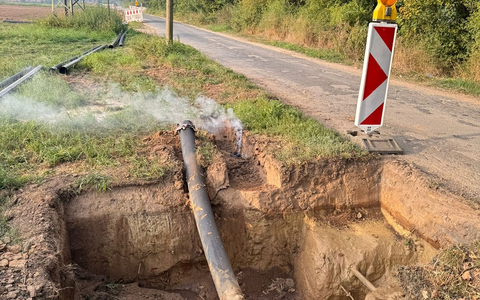 Feuerwehr Goch: PKW in Flammen, Verkehrsunfall, Kellerbrand und Kampfmittelfund - Foto: presseportal.de Feuerwehr Goch: PKW in Flammen, Verkehrsunfall, Kellerbrand und Kampfmittelfund - Foto: presseportal.de