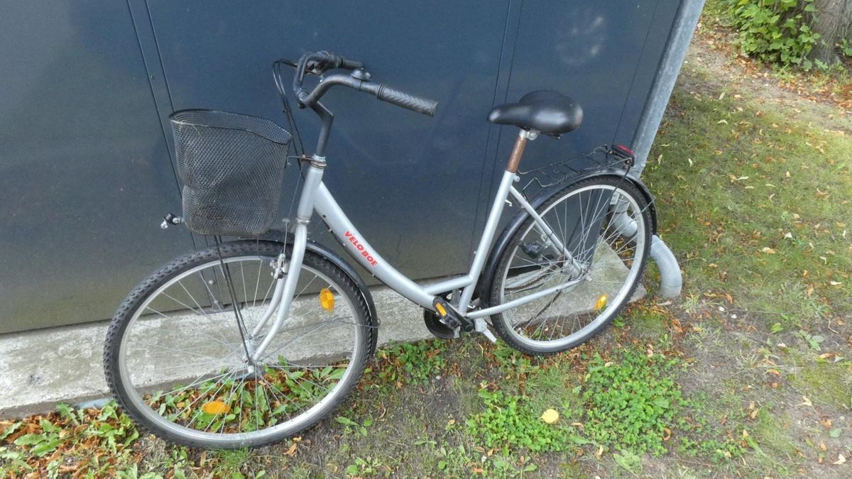 POL-SE: Barmstedt / Sachbeschädigungen an Fahrrädern - Polizei sucht Zeugen - Foto: presseportal.de