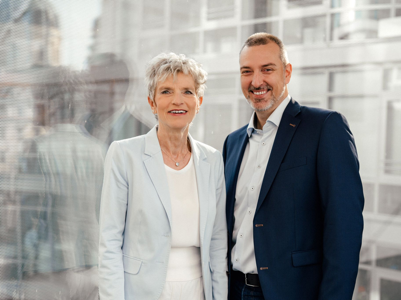 Birgit Steinborn legt ihr Mandat als Gesamtbetriebsratsvorsitzende nach elfeinhalb Jahren nieder. Tobias Bäumler wird ihr Nachfolger. (Handout) - Foto: Stephan Schumann/Munichemotions/Gesamtbetriebsrat Siemens/dpa