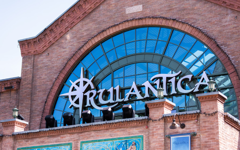 Der Tatverdächtige, der ein kleines Mädchen aus dem Erlebnisbad Rulantica gelockt und missbraucht haben soll, wurde in Rumänien gefasst und wird demnächst an die deutschen Behörden ausgeliefert.  - Foto: Philipp von Ditfurth/dpa