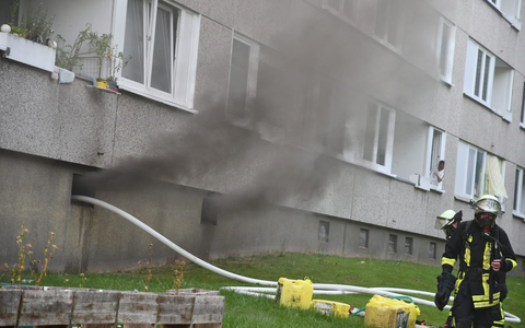 FW-DO: Aufwändige Löscharbeiten bei hochsommerlichen Temperaturen - Foto: presseportal.de