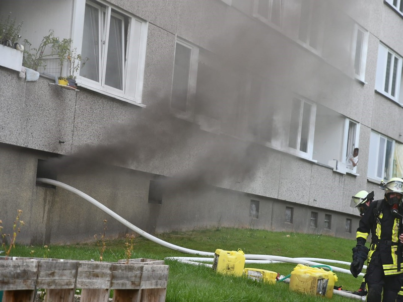 FW-DO: Aufwändige Löscharbeiten bei hochsommerlichen Temperaturen - Foto: presseportal.de