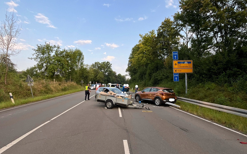 POL-GM: Zwei Verletzte nach Auffahrunfall - Foto: presseportal.de POL-GM: Zwei Verletzte nach Auffahrunfall - Foto: presseportal.de