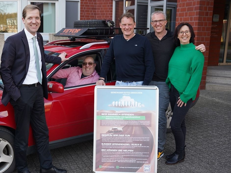 POL-COE: Kreis Coesfeld/ Das Auto muss nur durchhalten/ Stefan Feldhaus nimmt mit Freunden am Carbage Run für den guten Zweck teil - Foto: presseportal.de