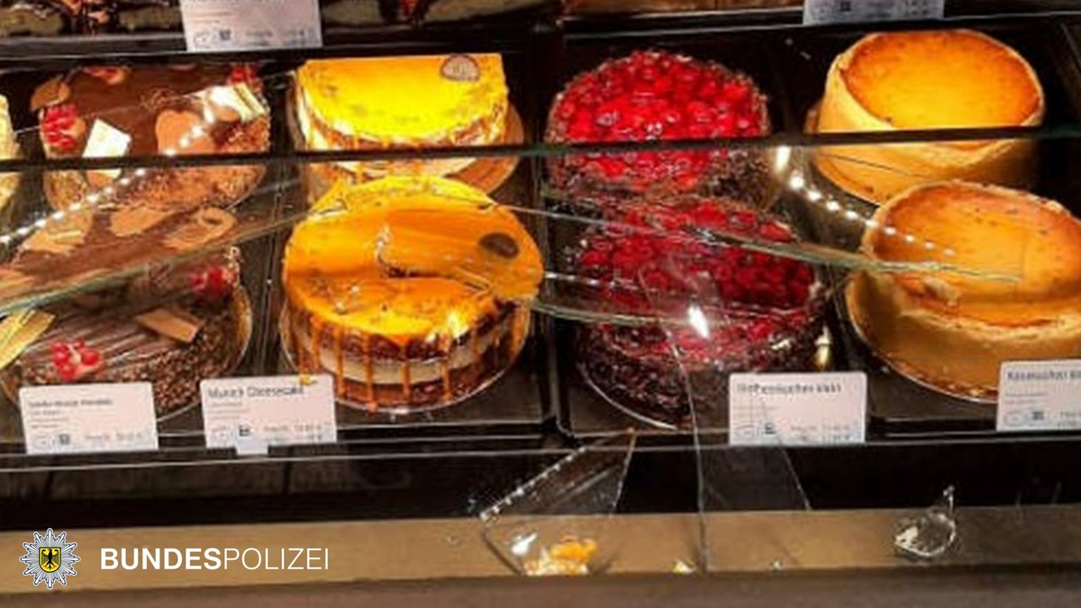 Bundespolizeidirektion München: Körperverletzung nach Diebstahl / Sachbeschädigung in Bäckerei-Shop Starnberg: Schubser ins Gleis verläuft glimpflich - 2.000 EUR Schaden am Ostbahnhof - Foto: presseportal.de