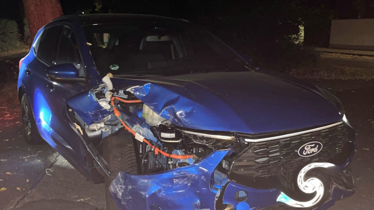 POL-RBK: Bergisch Gladbach - Pkw entwendet und damit Verkehrsunfall verursacht - Foto: presseportal.de