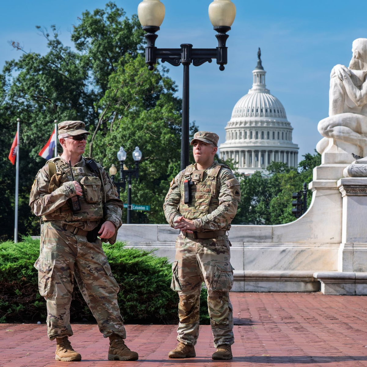 Einheiten der Nationalgarde sollen mit ihrer Präsenz Sicherheit und Ordnung in der US-Hauptstadt vermitteln. - Foto: J. Scott Applewhite/AP/dpa
