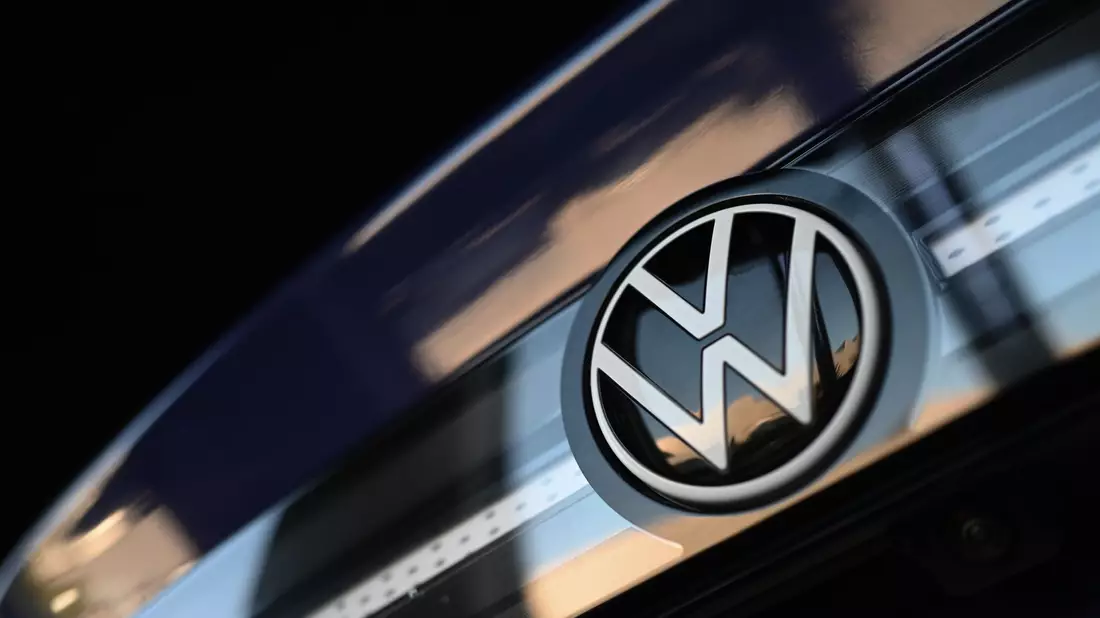 VW hat 1,5 Millionen vollelektrische Autos aus der ID-Reihe ausgeliefert.  - Bild: Lars Penning/dpa