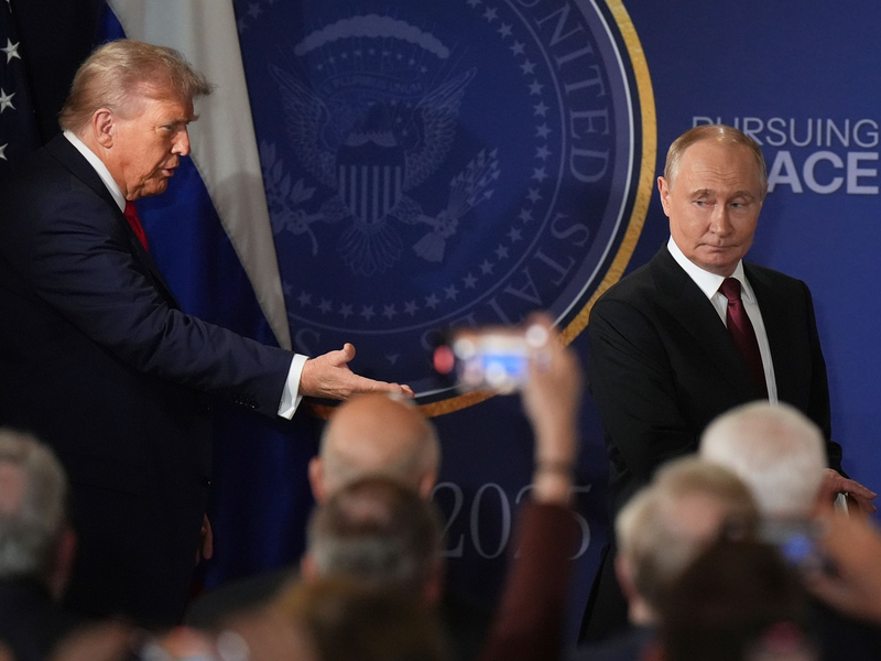 US-Präsident Trump hat das Treffen mit Russlands Präsident Putin als großen Erfolg bezeichnet. (Archivfoto) - Foto: Jae C. Hong/AP/dpa
