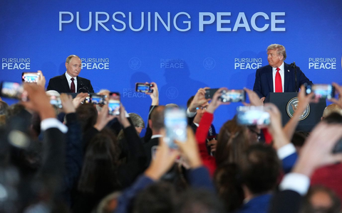 Fragen der Weltpresse wurden von den Präsidenten nicht beantwortet. - Foto: Wu Xiaoling/XinHua/dpa