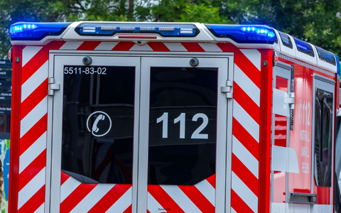 Vier Menschen sterben. (Symbolbild) - Foto: Jens Büttner/dpa