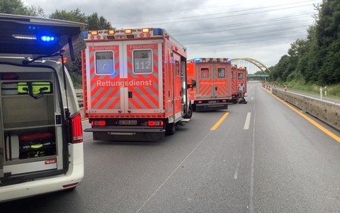 FW-GE: Verkehrsunfall auf BAB2 - Foto: presseportal.de