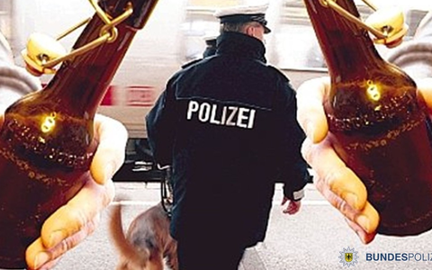 Bundespolizeidirektion MĂŒnchen: Mehrere Gewaltdelikt und ein Strom-/Arbeitsunfall am Wochenende - Foto: presseportal.de Bundespolizeidirektion MĂŒnchen: Mehrere Gewaltdelikt und ein Strom-/Arbeitsunfall am Wochenende - Foto: presseportal.de