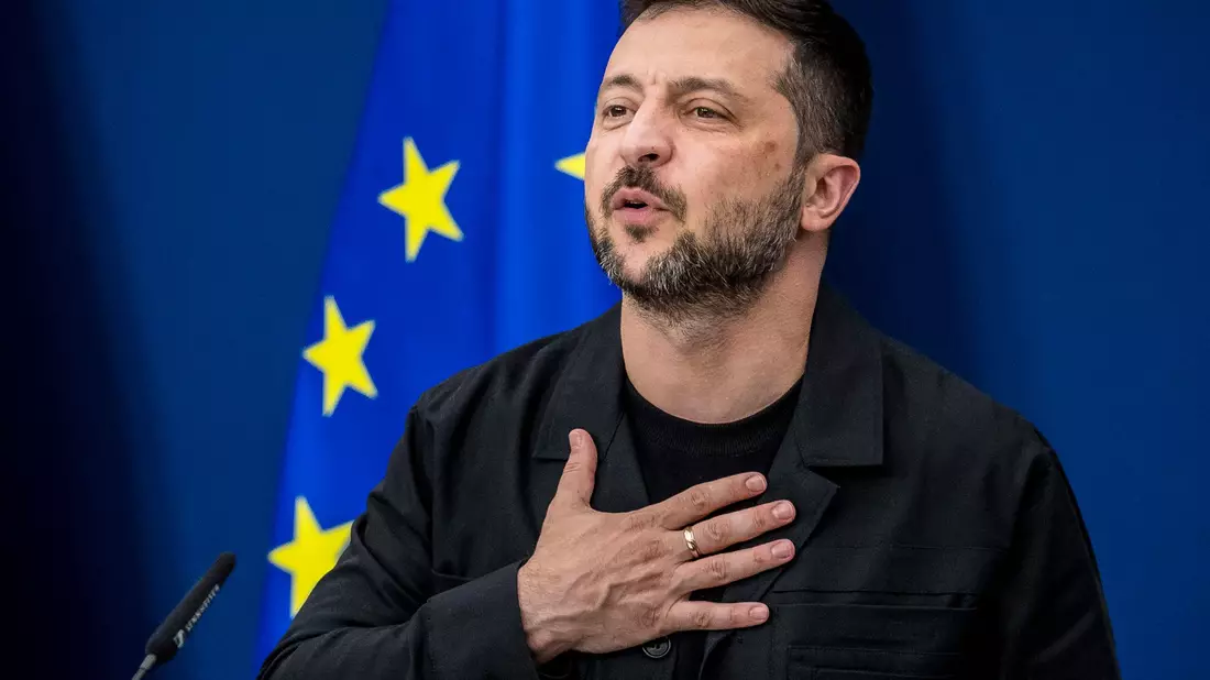 Selenskyj will Sicherheitsgarantien nach Nato-Vorbild.  - Bild: Wiktor Dabkowski/ZUMA Press Wire/dpa